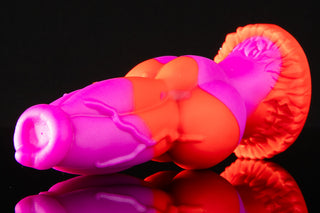 Snug - Medium - Naughty Fox